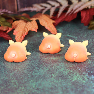 Piglet (Candy Corn)